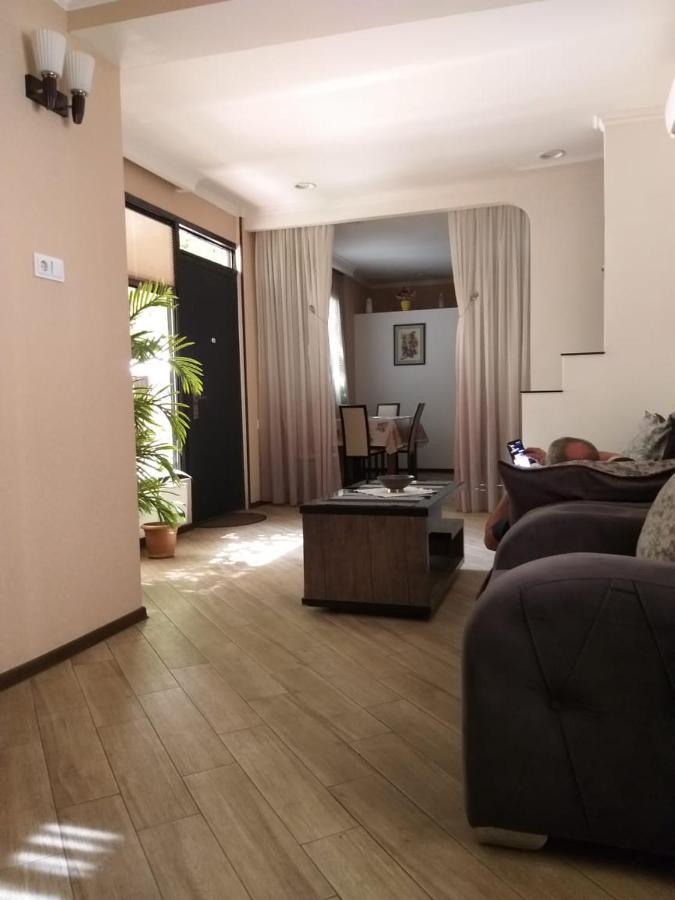 Lasha Apartment Tbilisi Luaran gambar